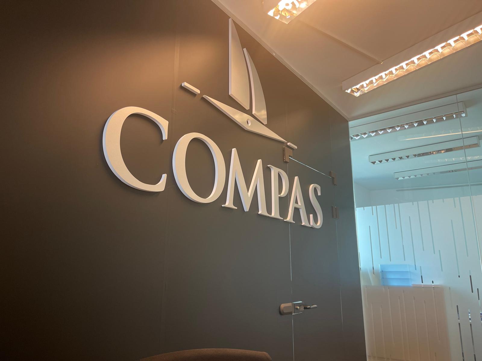 Compas